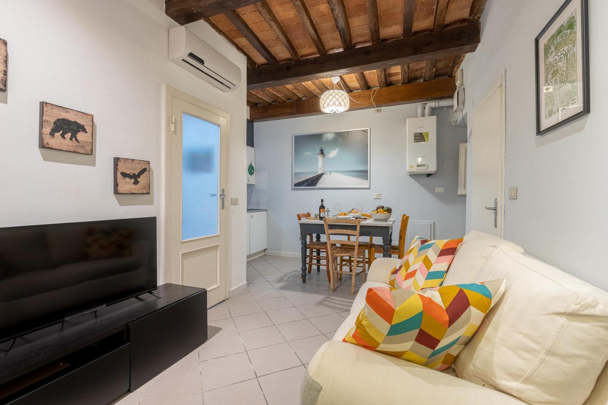 Piazza Dei Cavalieri Confortable Apartment Pisa Exteriör bild