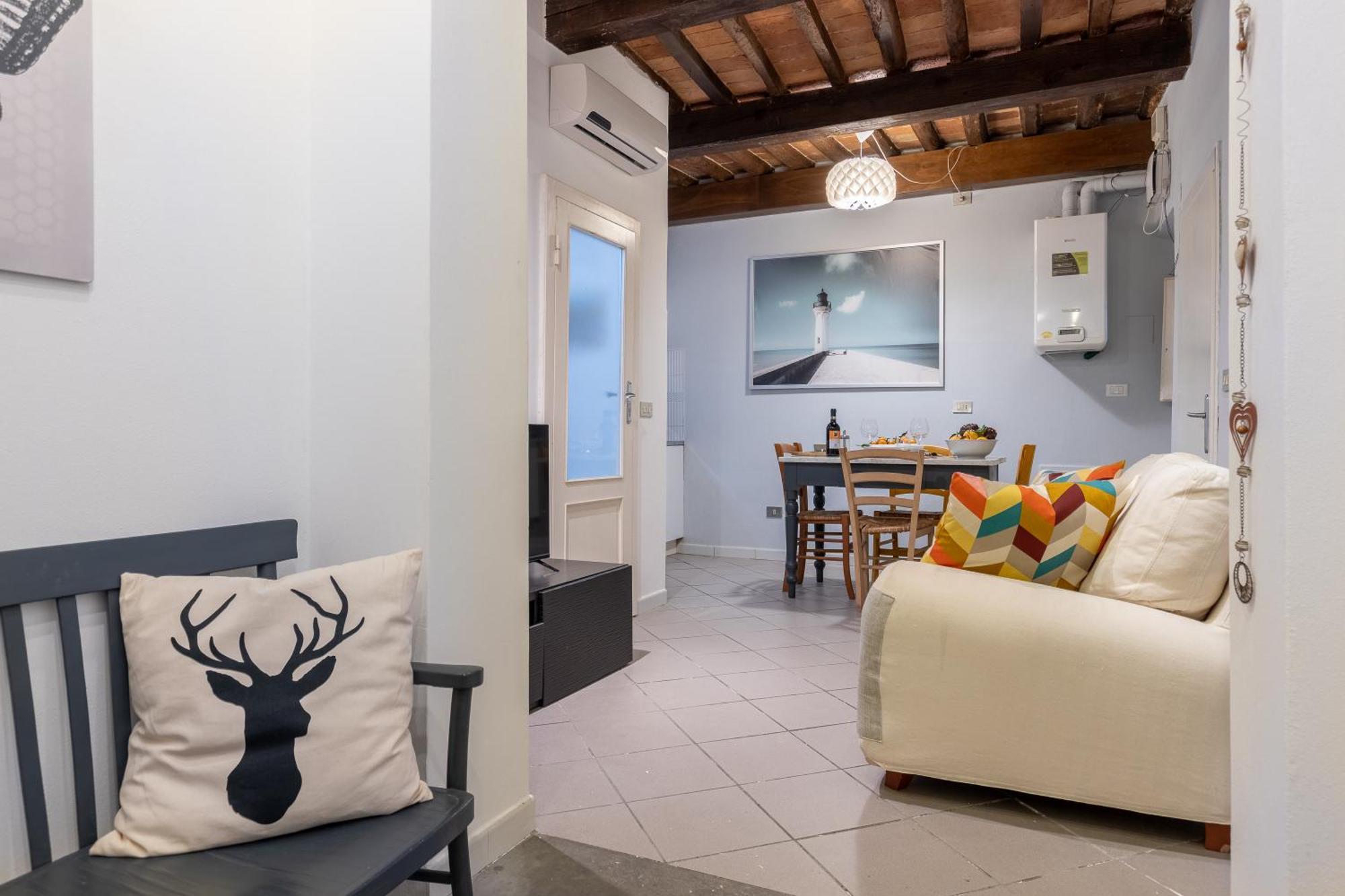 Piazza Dei Cavalieri Confortable Apartment Pisa Exteriör bild