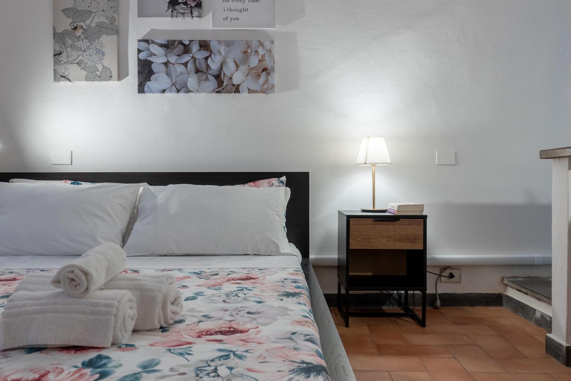 Piazza Dei Cavalieri Confortable Apartment Pisa Exteriör bild
